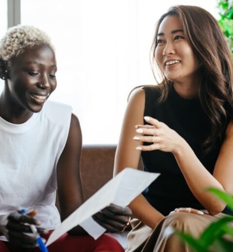 Understanding Workplace Culture in Canada: A Guide for Immigrants