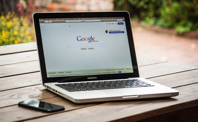 Best Job Platforms and Government Resources for Newcomers in Canada
